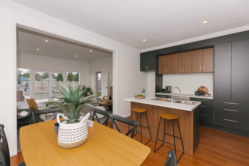 29 Railway Road, Bunnythorpe, Palmerston North - Carousel 2