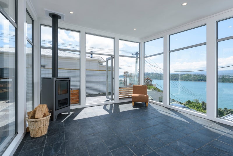 87 Overtoun Terrace, Hataitai, Wellington - Carousel 2