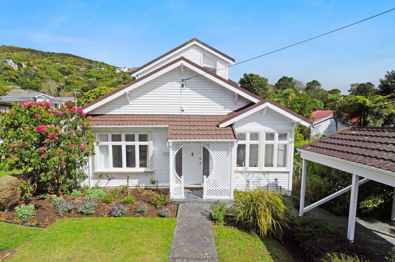 64 Beauchamp Street, Karori, Wellington - Carousel 2