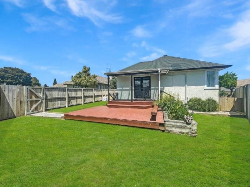 30 Douglas Crescent, Fairfield, Hamilton - Carousel 11