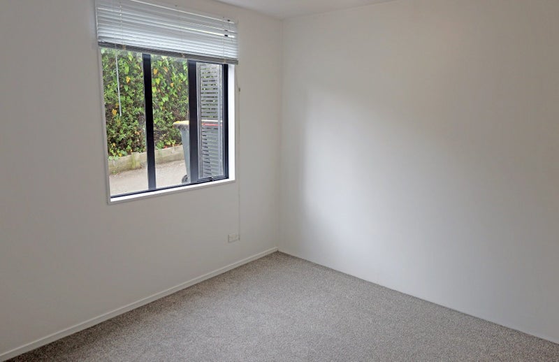 121 Carroll Street, Dunedin Central, Dunedin - Carousel 8