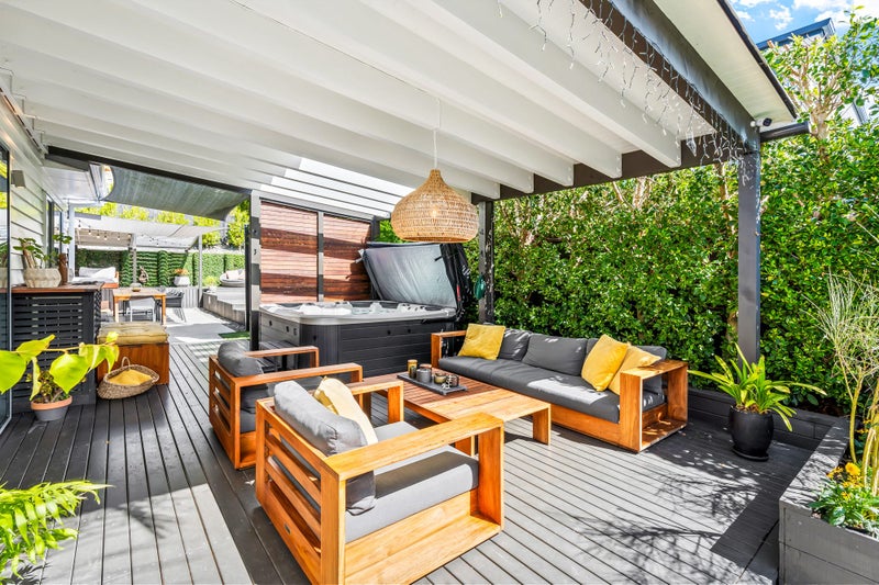 9 Ruth Craig Place, Stanmore Bay, Whangaparaoa - Carousel 2