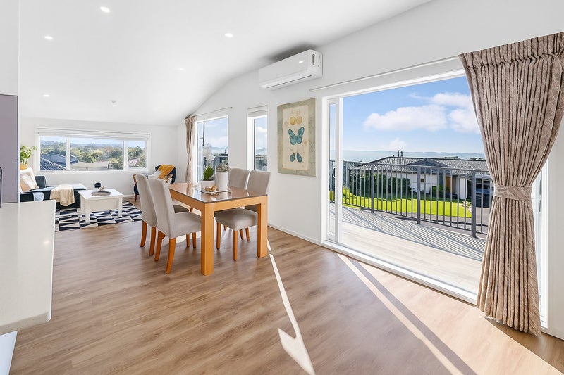 16 Paisley Street, Mellons Bay, Auckland - Carousel 2