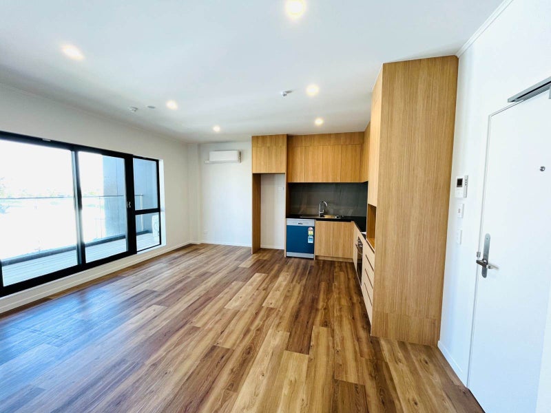 301/48 Clay Works Lane, New Lynn, Auckland - Carousel 1