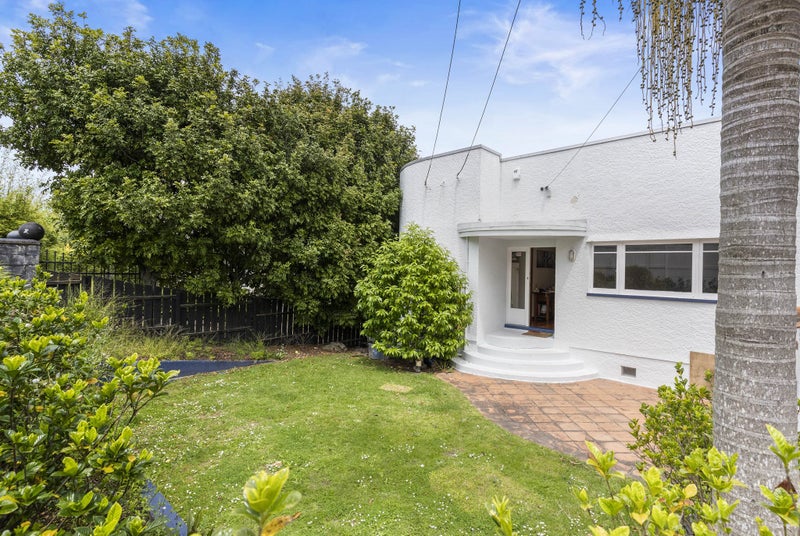 21 Riddell Road, Glendowie, Auckland - Carousel 2