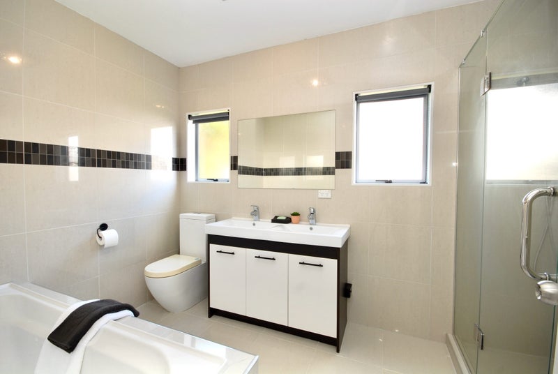 21A Kia Ora Road, Beach Haven, Auckland - Carousel 9