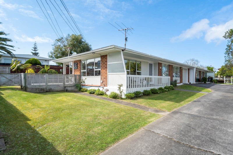 1/21 Henry Street, Avondale, Auckland - Carousel 1