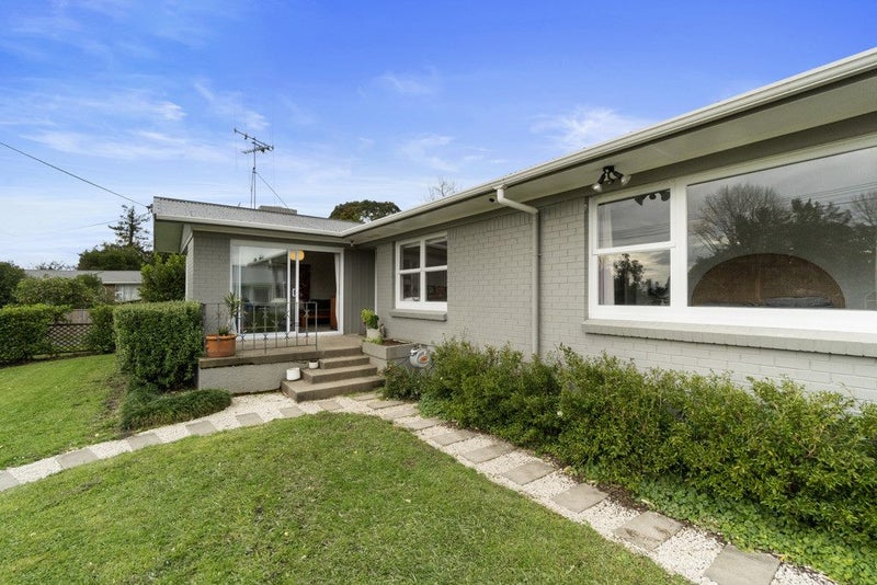 6 Eucalyptus Place, Chartwell, Hamilton - Carousel 2