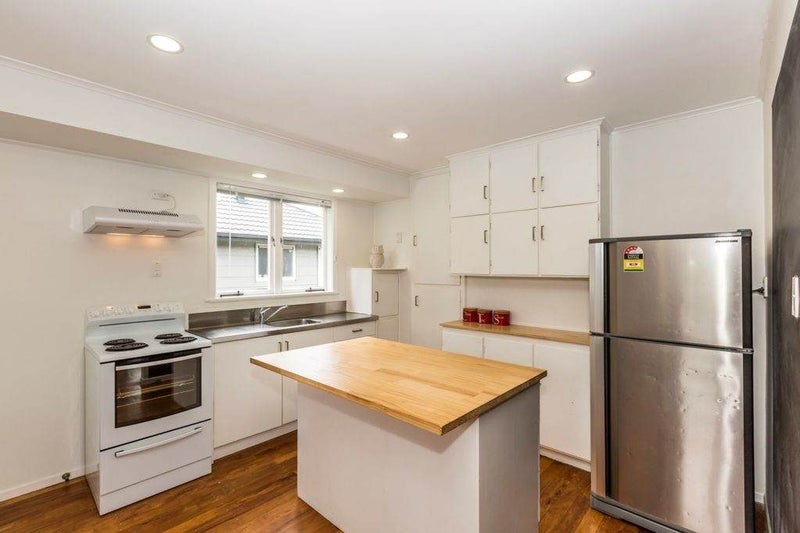 6A Greenhaven Avenue, Opaheke, Papakura - Carousel 21