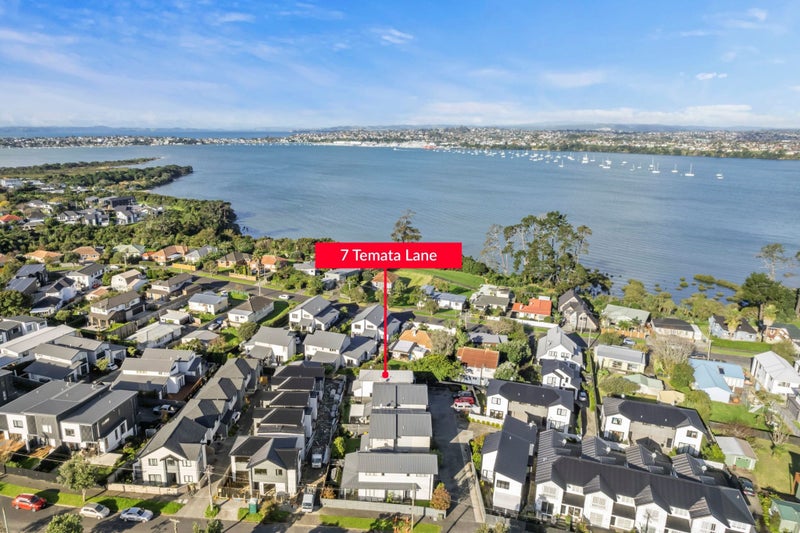 7 Temata LA, Wai O Taiki Bay, Auckland - Carousel 1
