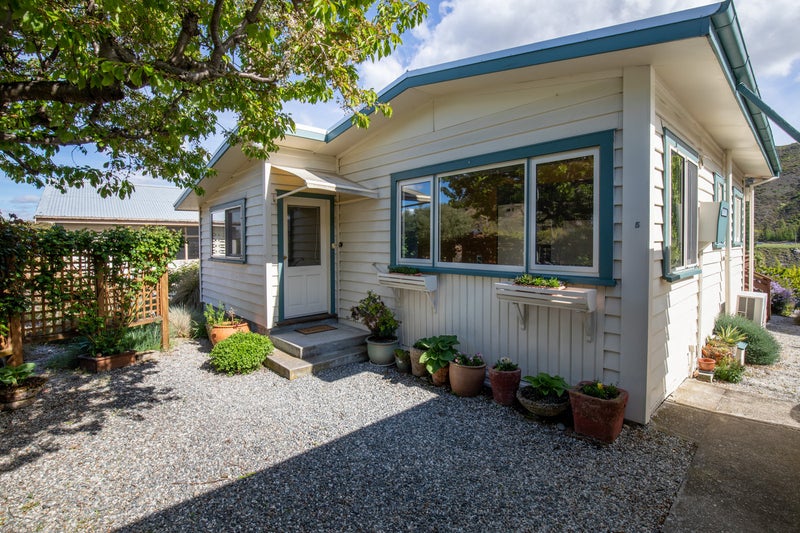 5 Sunderland Street, Clyde, Clyde - Carousel 1