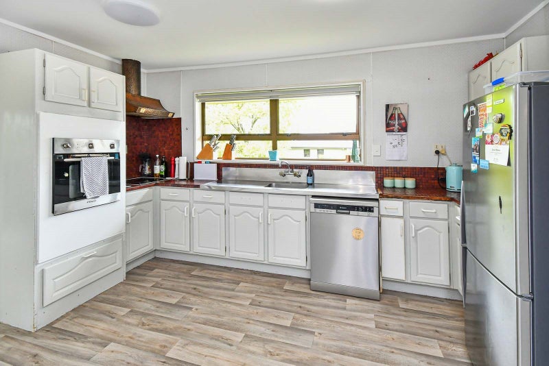 3 Mill End, Pahurehure, Papakura - Carousel 17