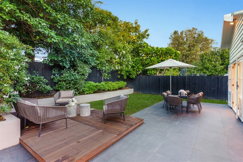 47 Sentinel Road, Herne Bay, Auckland - Carousel 16