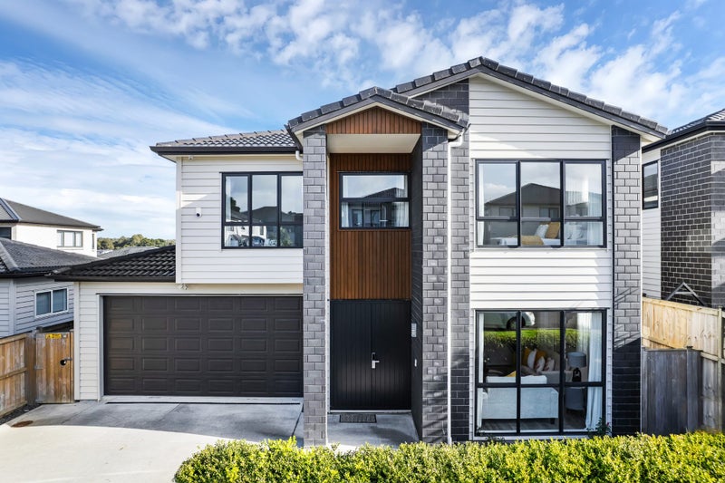 15 Hermes Road, Flat Bush, Auckland - Carousel 1