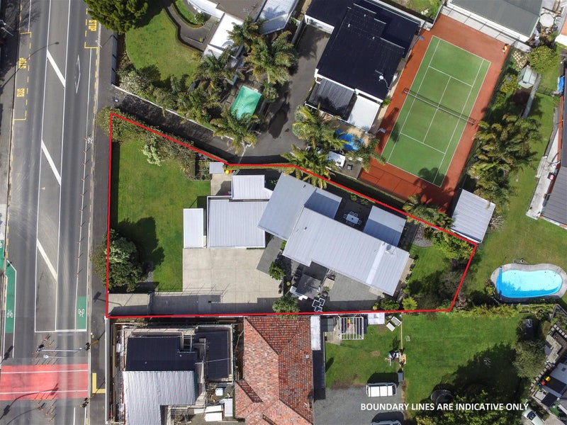 1343 Victoria Street, Beerescourt, Hamilton - Carousel 20