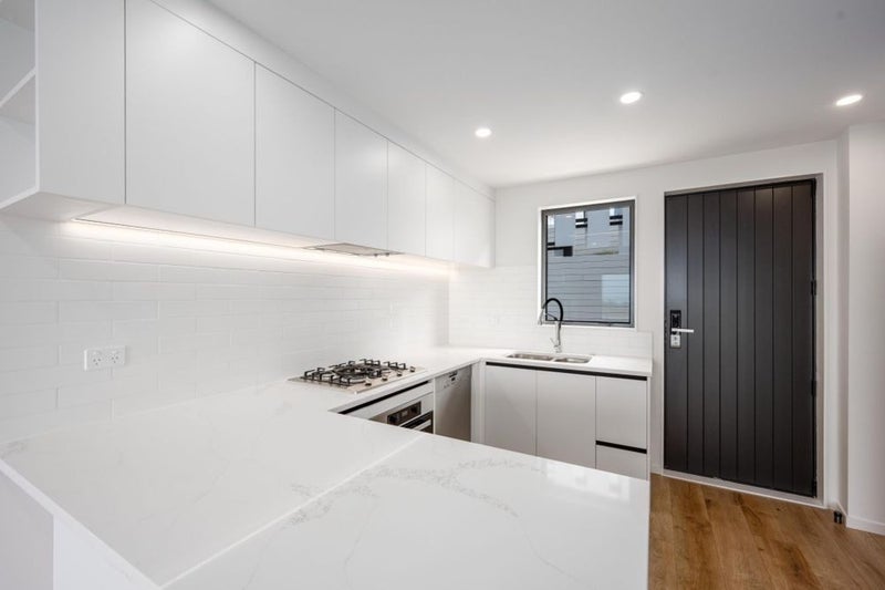 5/737 East Coast Road, Browns Bay, Auckland - Carousel 2