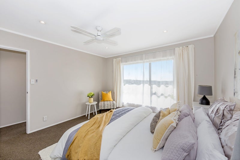 2/36 Shanaway Rise, Hillcrest, Auckland - Carousel 2