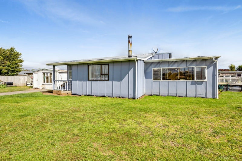4 Von Tempsky Street, Normanby, Hawera - Carousel 1