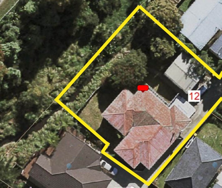 12 Dennis Road, Papatoetoe, Auckland - Carousel 1