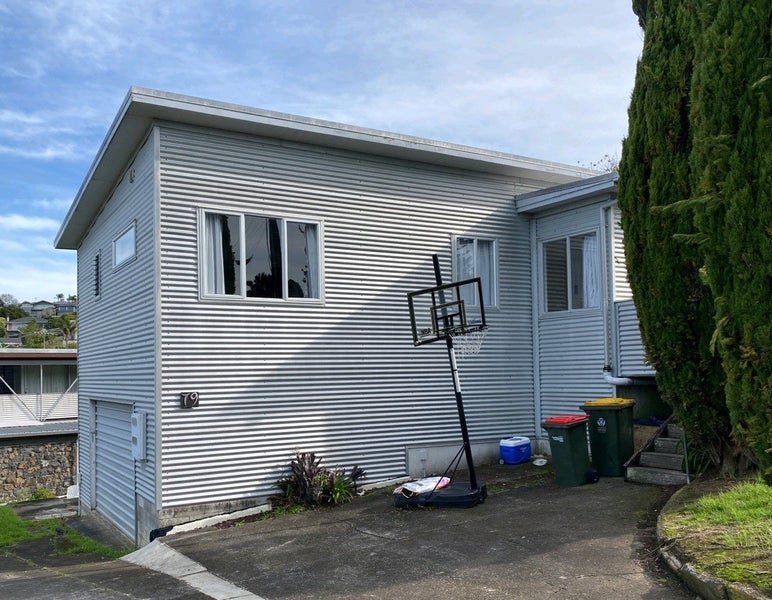 79 Cockle Bay Road, Cockle Bay, Auckland - Carousel 1