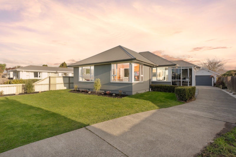 42 Neill Street, Hornby, Christchurch - Carousel 1