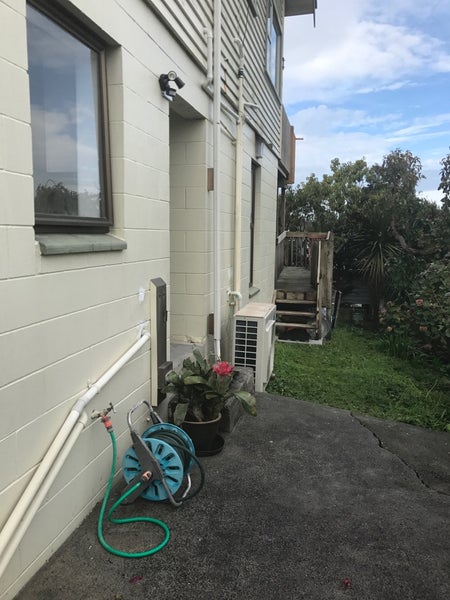 2/215 Eskdale Road, Birkenhead, Auckland - Carousel 2