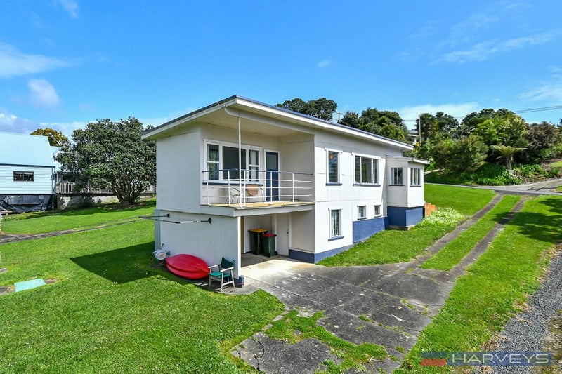 72 Howard Road, Ōrere Point - Carousel 2