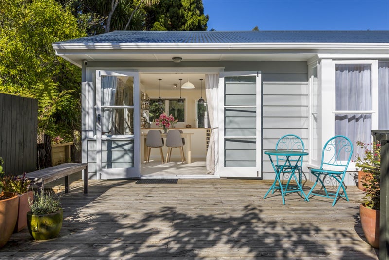 804 West Coast Road, Oratia, Auckland - Carousel 1