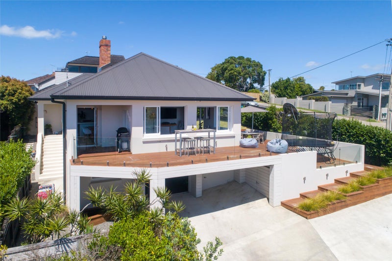50 Quebec Road, Milford, Auckland - Carousel 1
