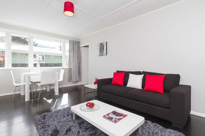 13 Rimu Street, Naenae, Lower Hutt - Carousel 2