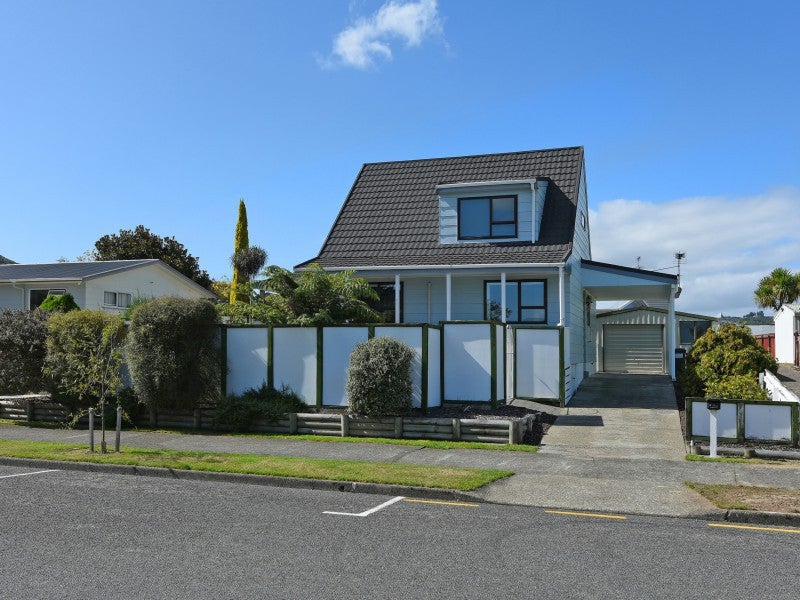 6 Turon Crescent, Totara Park, Upper Hutt - Carousel 19