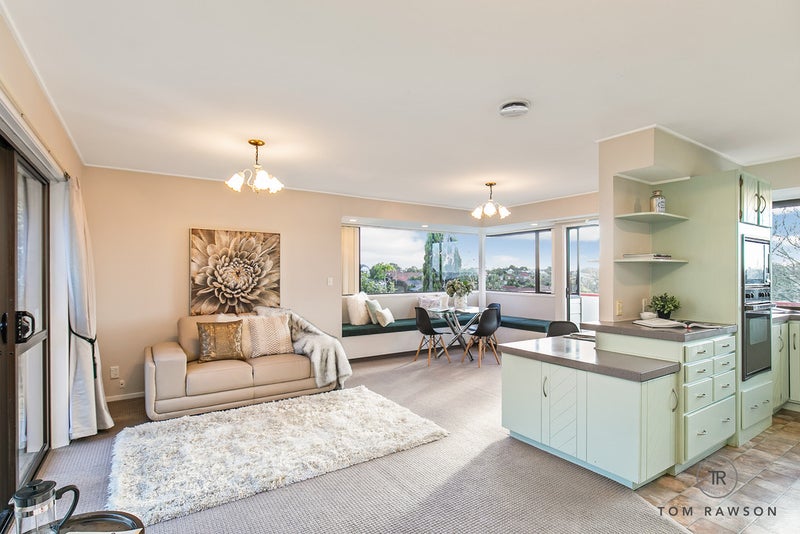 14 Sunnyview Avenue, Shelly Park, Auckland - Carousel 2