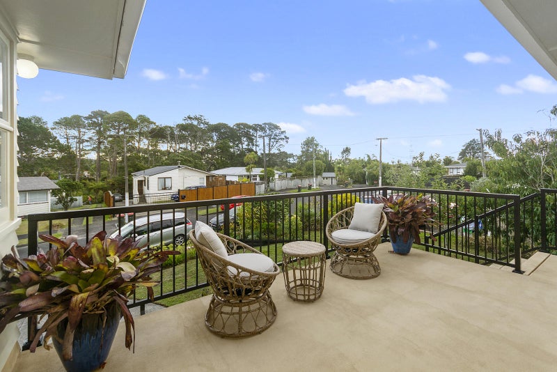 5 Lucknow Place, Blockhouse Bay, Auckland - Carousel 20