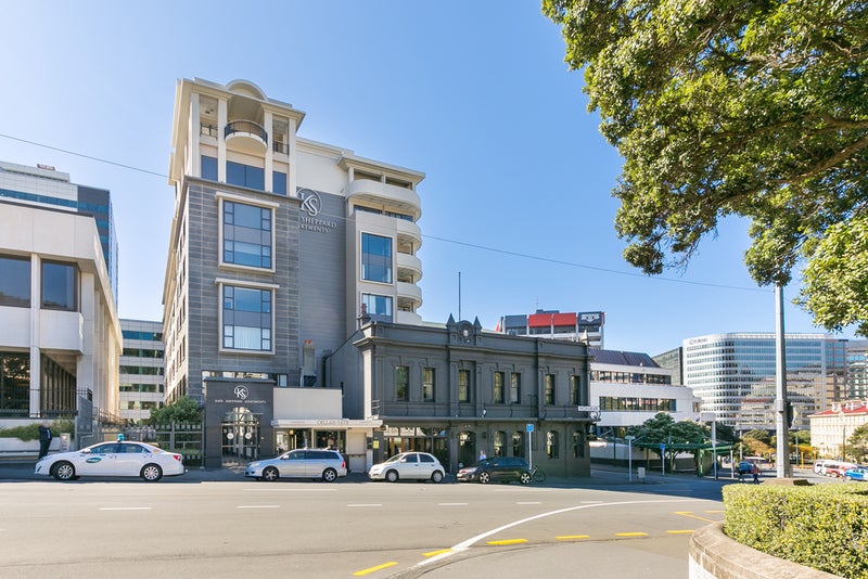 6B/42 Molesworth Street, Thorndon, Wellington - Carousel 1