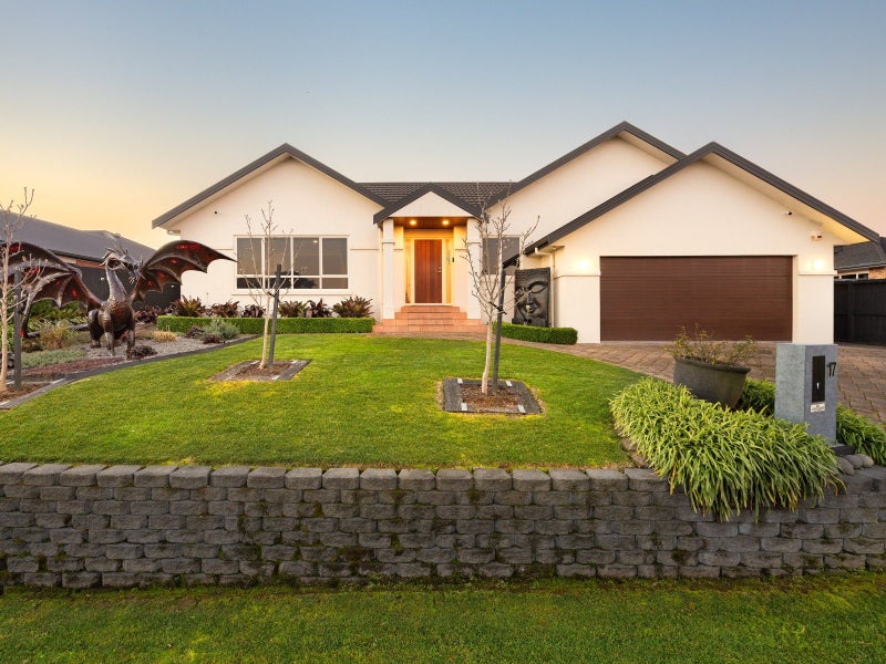 17 Strathconnan Court, Rototuna, Hamilton - Carousel 1