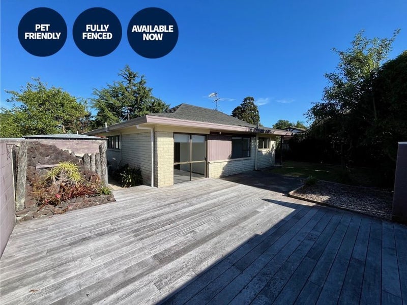2/24 Beaumaris Way, Conifer Grove, Takanini - Carousel 1