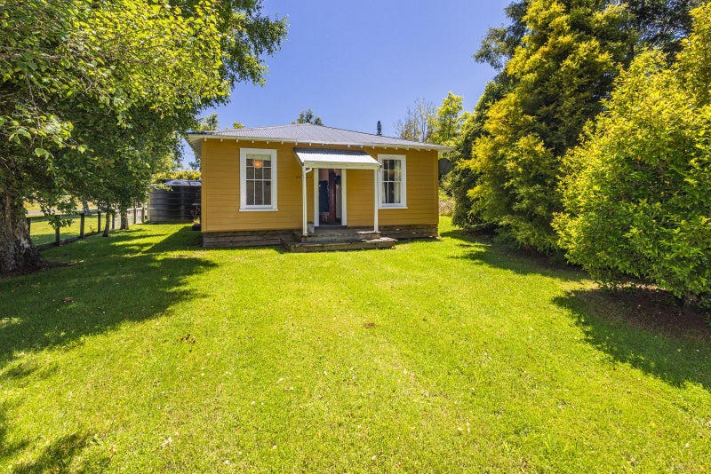 10 Piwari Street, Rangataua - Carousel 1