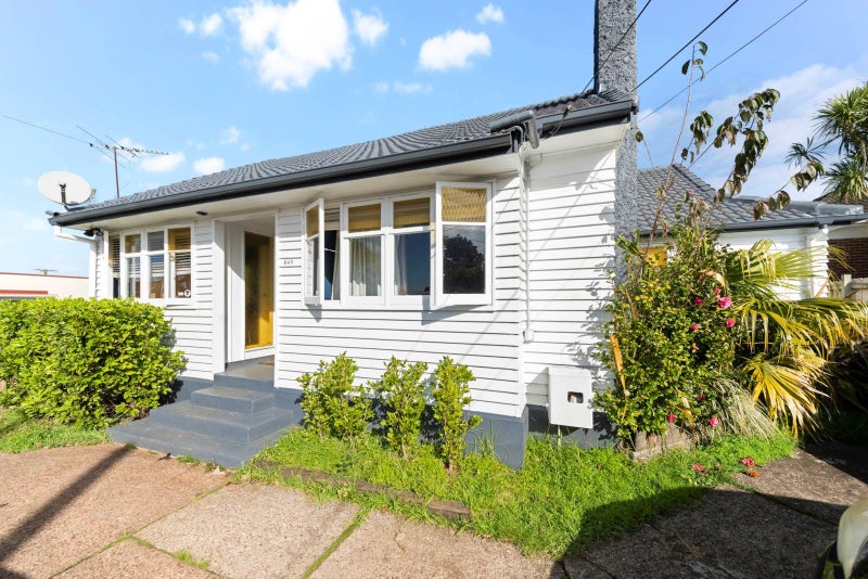 0 Great South Road - Carousel 2