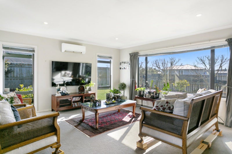 9 John Street, Tauhara, Taupo - Carousel 1