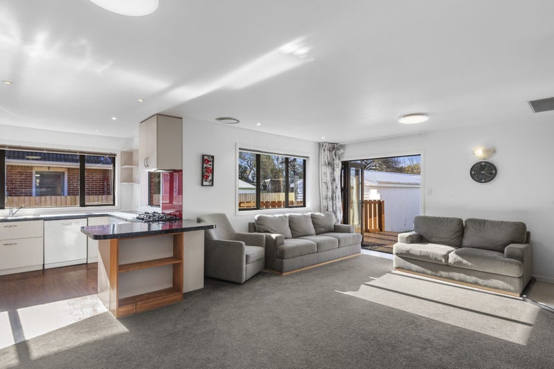 7 Rollesby Street, Hoon Hay, Christchurch - Carousel 2