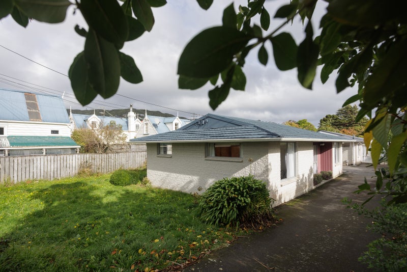 2/19 Parkvale Road, Karori, Wellington - Carousel 14