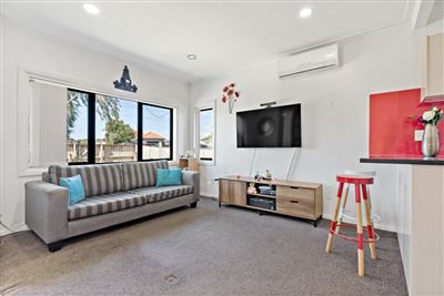 1/20 RUSSELL RD, MAREWA, NAPIER - Carousel 9