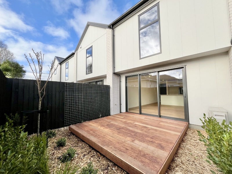 4/33 Winsor Crescent, Spreydon, Christchurch - Carousel 1