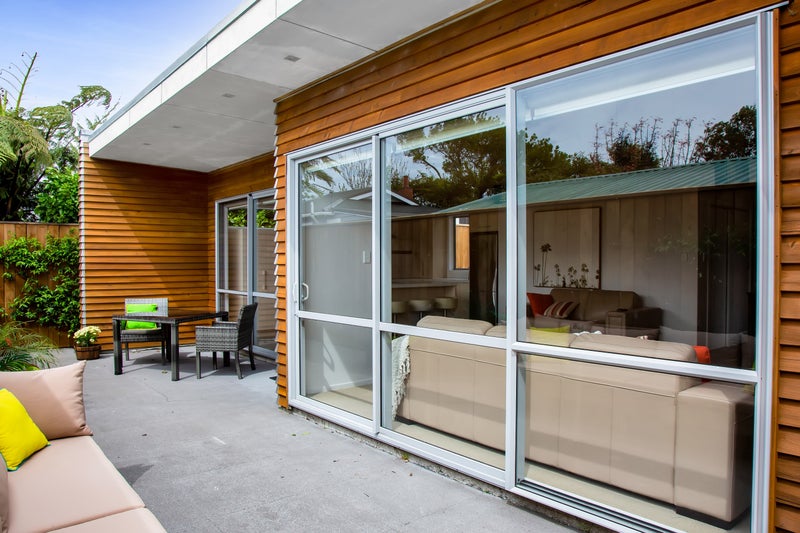 14A Arawa Street, Welbourn, New Plymouth - Carousel 24