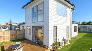 42A Baycroft Avenue, Parkvale, Tauranga - Carousel 1