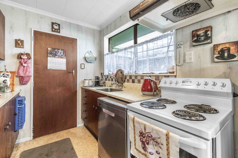 154 Venus Street, Strathern, Invercargill - Carousel 2