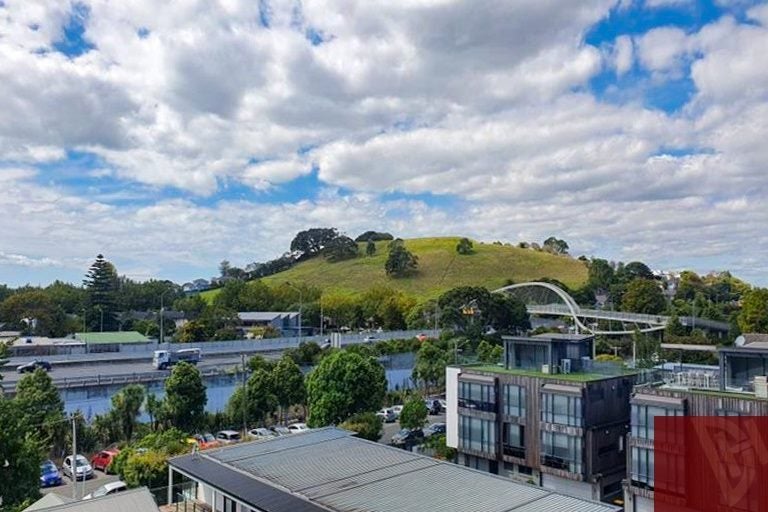 308/64 Great South Road, Remuera, Auckland - Carousel 15