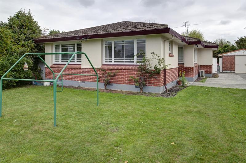 28 Halliwell Avenue, Papanui, Christchurch - Carousel 2