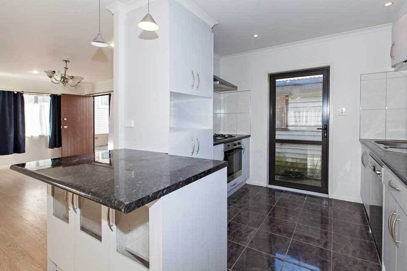 4 Denny Avenue, Wesley, Auckland - Carousel 2