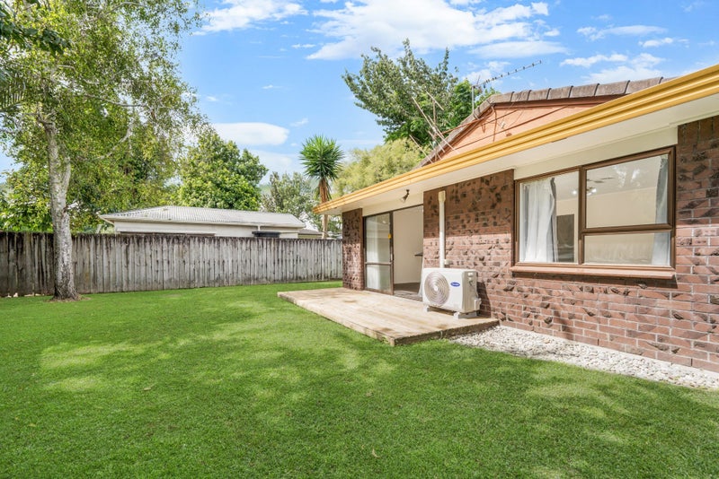 1/9 Sharivari Place, Conifer Grove, Takanini - Carousel 2